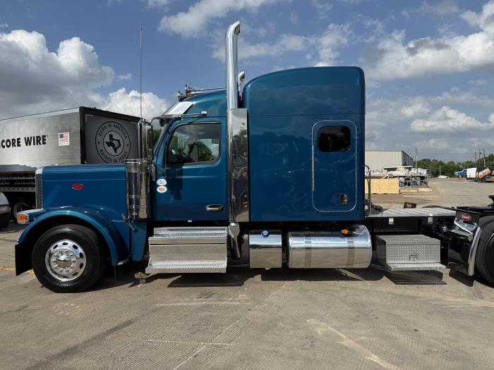 2026 Peterbilt 589-5