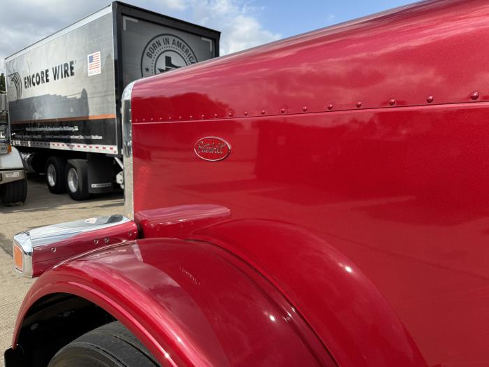 2026 Peterbilt 589-15
