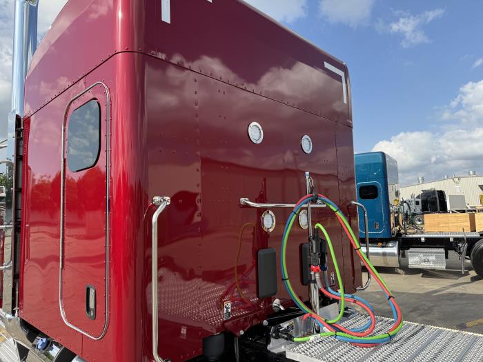 2026 Peterbilt 589-19