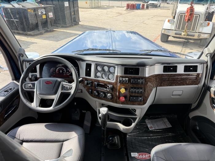 2026 Peterbilt 589-63