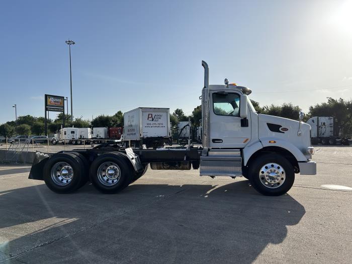 2020 Peterbilt 567-6