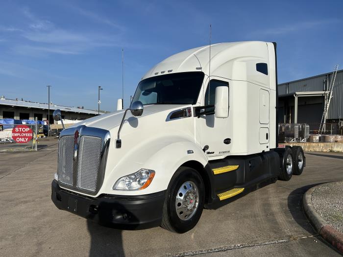 2021 Kenworth T680-1