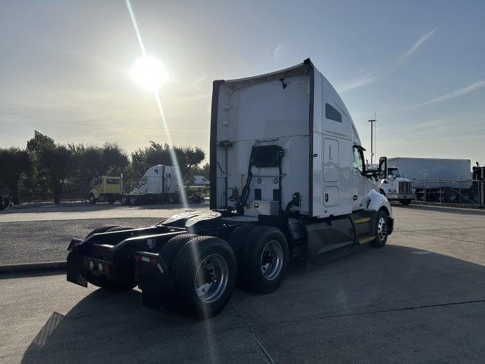 2021 Kenworth T680-5