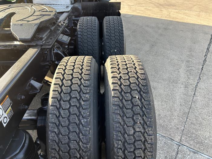 2021 Kenworth T680-11