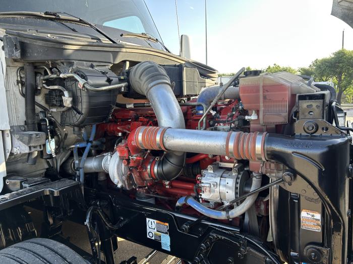 2021 Kenworth T680-19