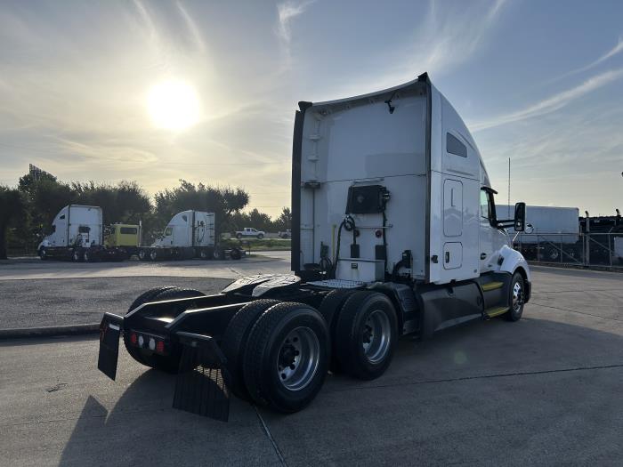 2021 Kenworth T680-5