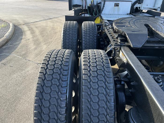 2021 Kenworth T680-12