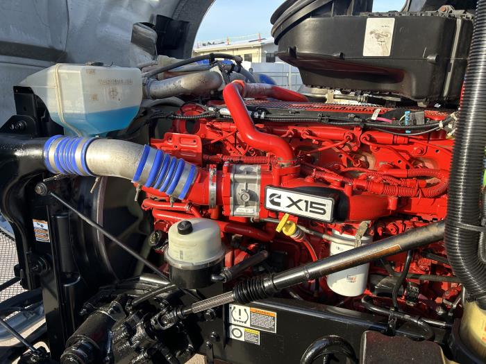 2021 Kenworth T680-17