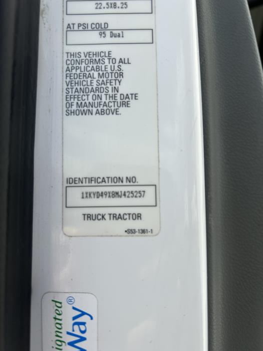 2021 Kenworth T680-27