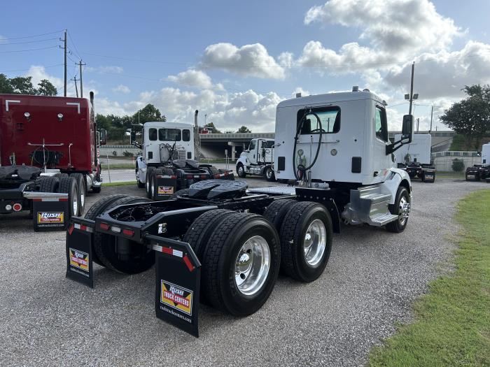 2020 Peterbilt 579-5