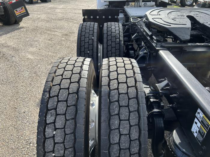 2020 Peterbilt 579-12