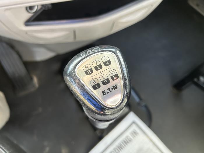 2020 Peterbilt 579-30
