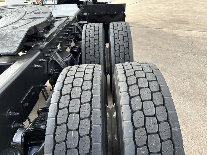 2021 Peterbilt 567-11