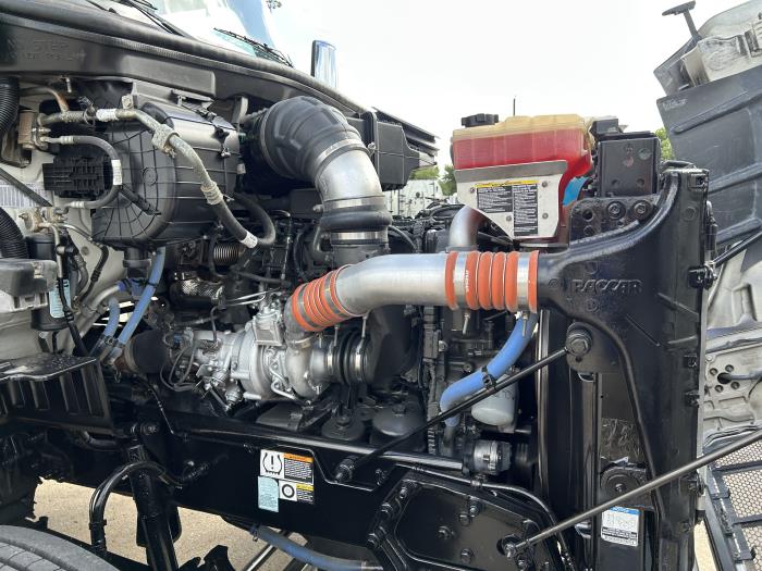 2021 Peterbilt 567-19