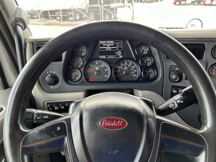 2021 Peterbilt 567-34