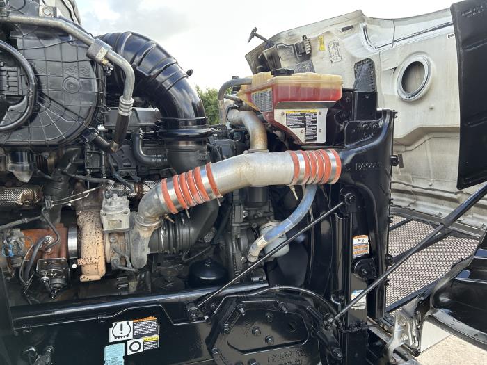 2020 Peterbilt 567-21