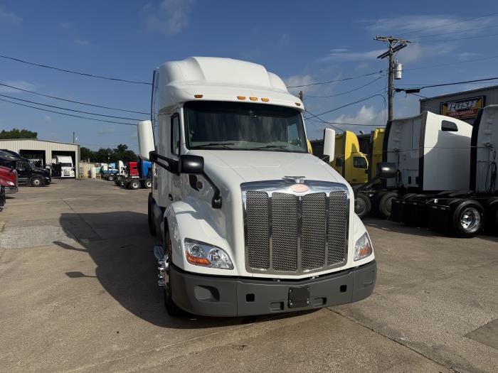2021 Peterbilt 579-20