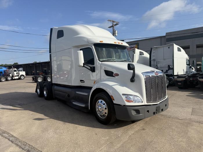 2021 Peterbilt 579-22