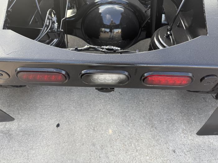 2021 Peterbilt 579-28