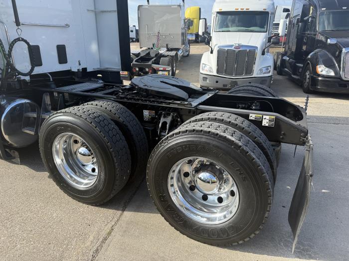 2021 Peterbilt 579-29