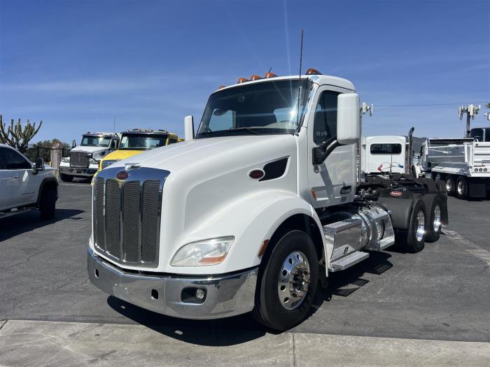 2020 Peterbilt 567-1