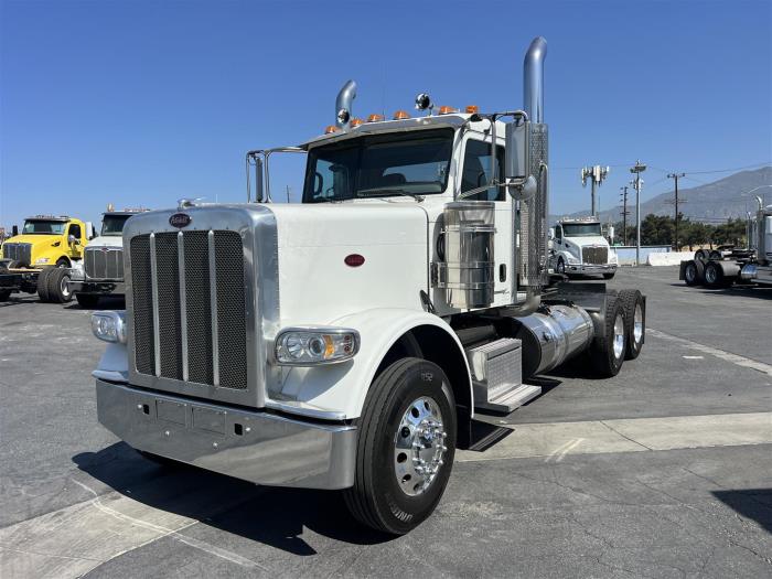 2021 Peterbilt 389-1