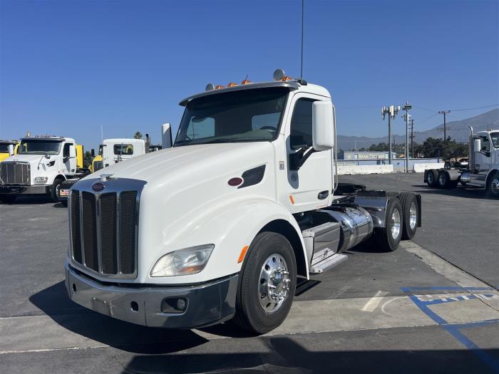 2018 Peterbilt 579-1