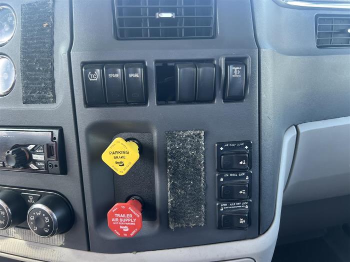 2018 Peterbilt 579-22