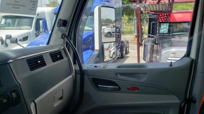 2019 Peterbilt 579-14