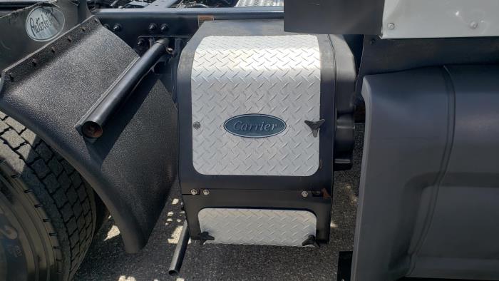 2019 Peterbilt 579-27