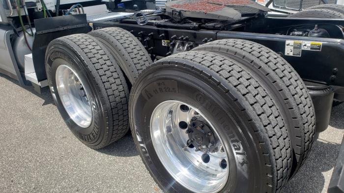 2019 Peterbilt 579-30