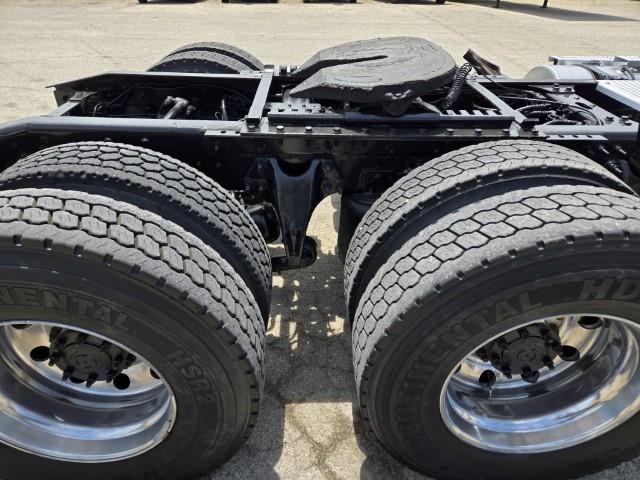 2020 International LT625-15