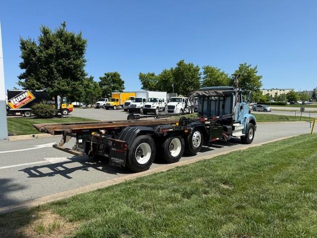 2020 International HX620-15