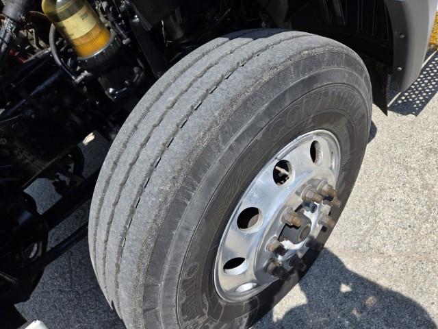 2019 International LT625-17