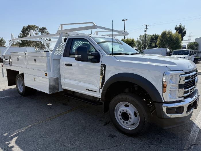2025 Ford F-550-5