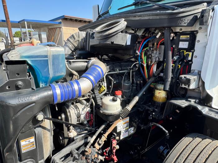 2021 Peterbilt 579-9