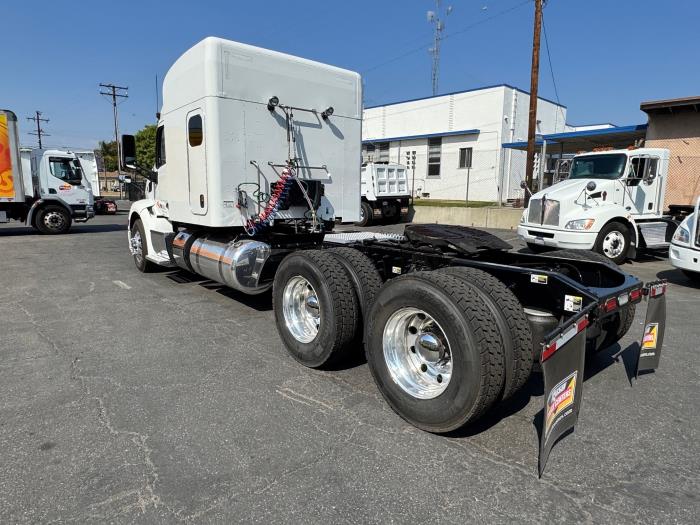 2022 Peterbilt 579-7