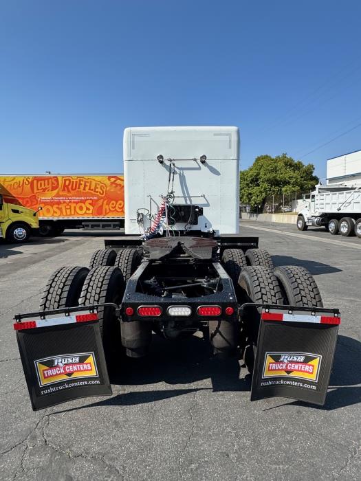 2022 Peterbilt 579-6
