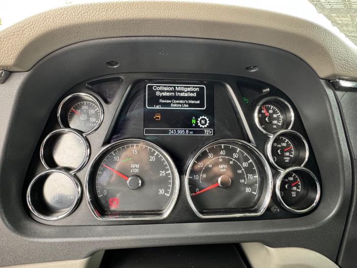 2021 Peterbilt 579-12