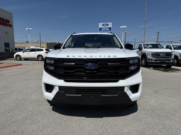 2025 Ford Expedition-8