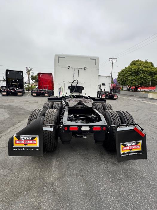 2022 Peterbilt 579-6