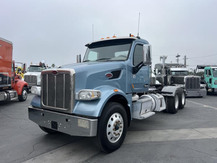 2022 Peterbilt 567-1
