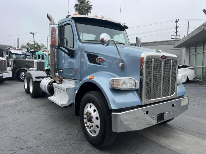 2022 Peterbilt 567-3