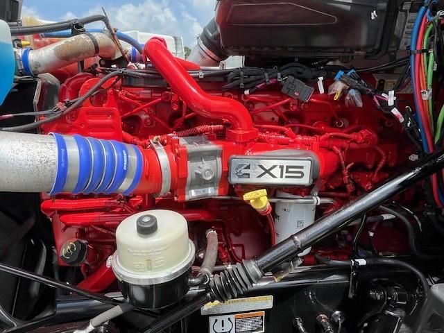 2021 Peterbilt 579-13