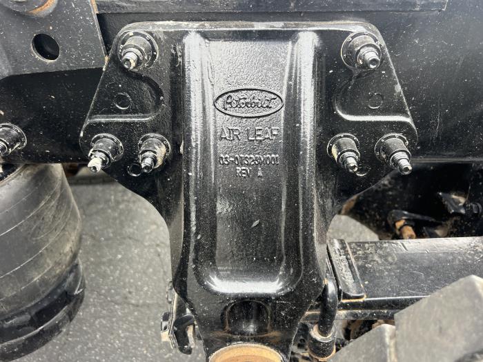 2022 Peterbilt 567-10