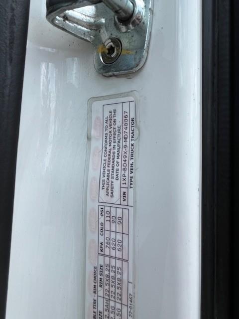 2021 Peterbilt 579-17