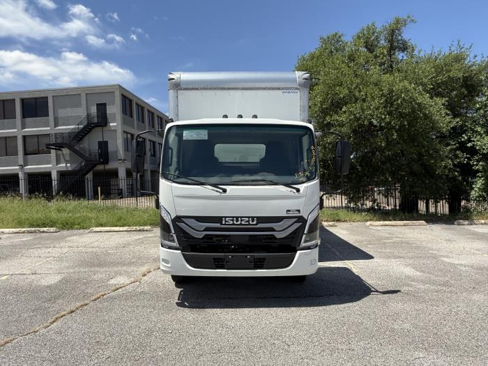 2025 Isuzu NRR-3