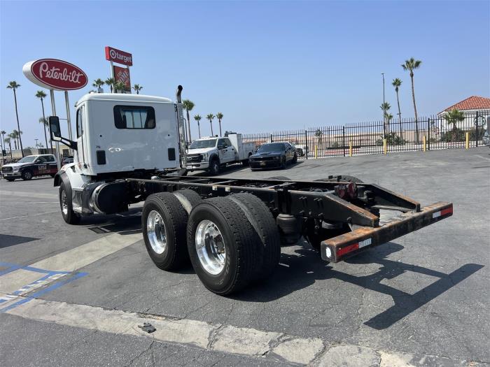 2017 Peterbilt 567-7
