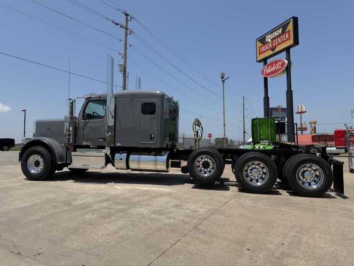 2026 Peterbilt 589-5