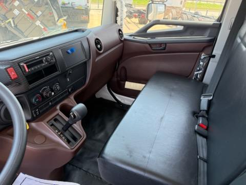 2025 Hino L6-8